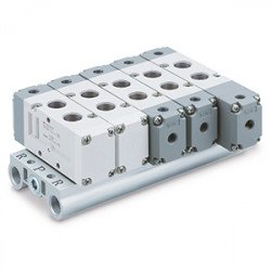 VV5F5, Manifold, Metric VV5F5, Manifold, Metric