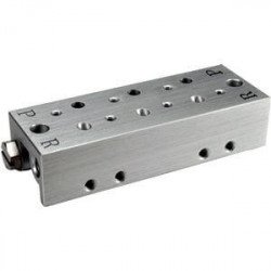 VV3Z1, Manifold (Type 01), Metric VV3Z1, Manifold (Type 01), Metric