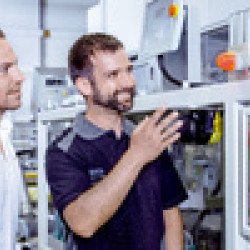 Upgrade service LCUR1-411