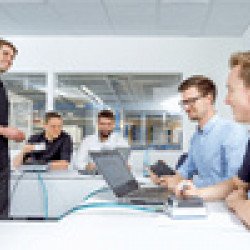 Training UHF RFID read/write devices Training UHF RFID read/write devices